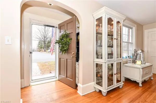 Stoneville, NC 27048,208 E Main ST