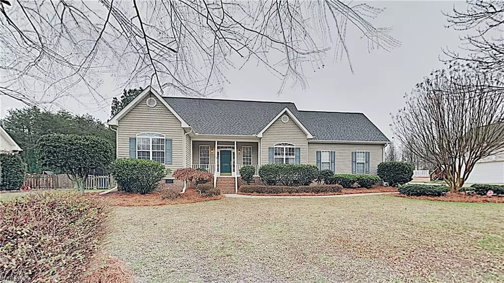 Oak Ridge, NC 27310,8207 Chestershire RD