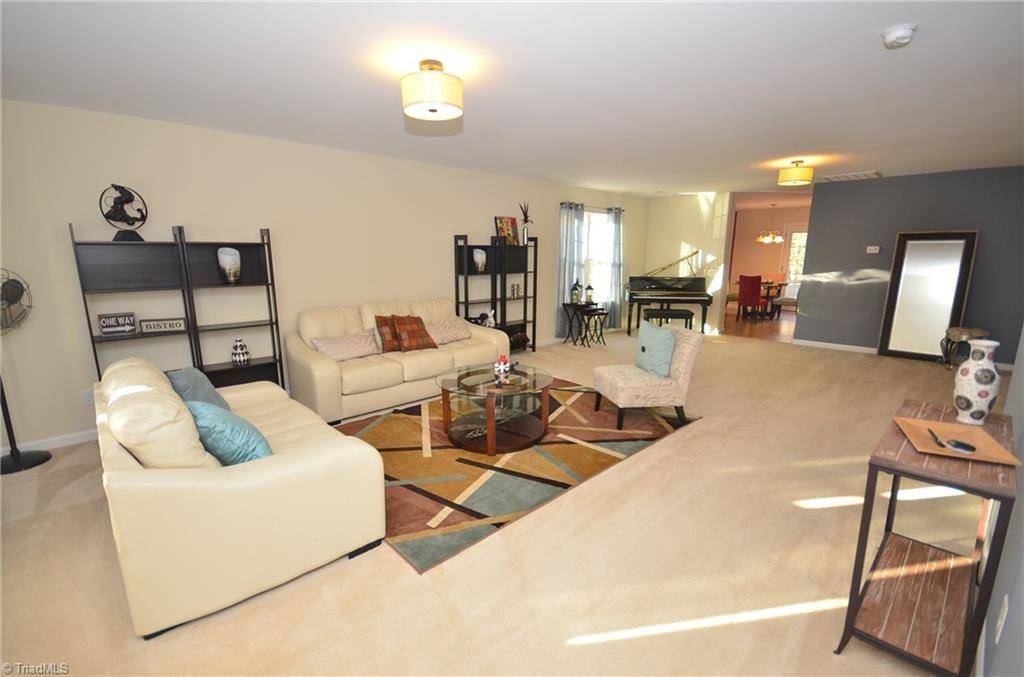 Whitsett, NC 27377,1940 Pavilion DR