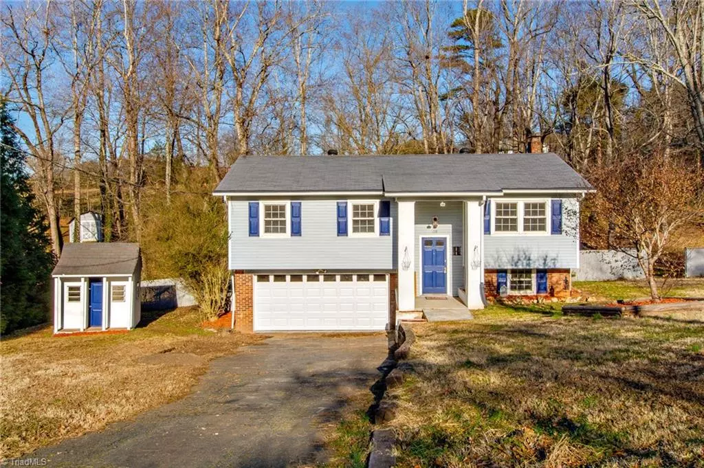 King, NC 27021,118 Queenland CT