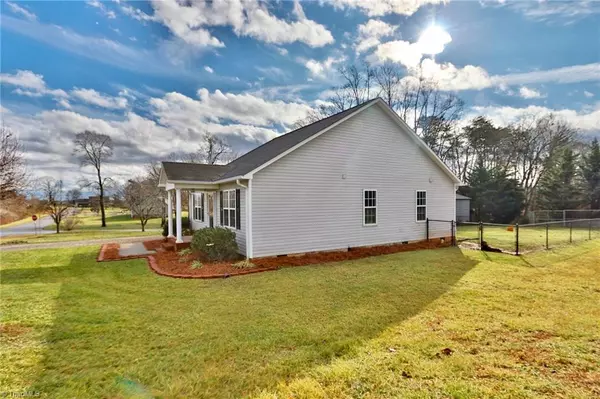 Boonville, NC 27011,2929 Maggie WAY