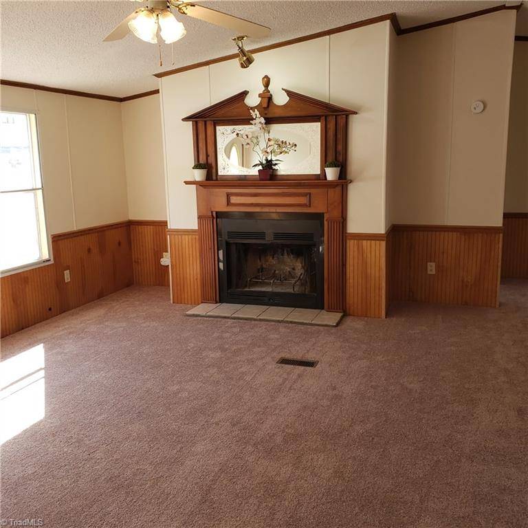 Lexington, NC 27295,163 Cul De Sac CT