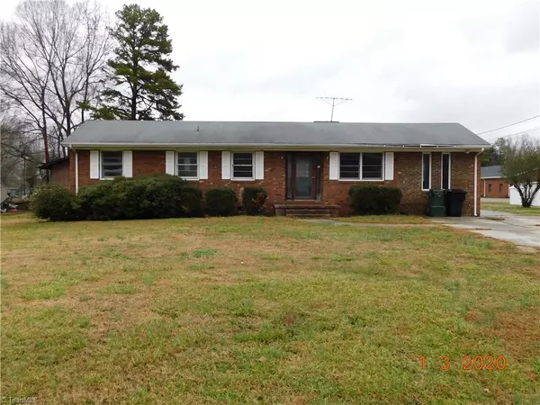 123 Lester CT, Burlington, NC 27217