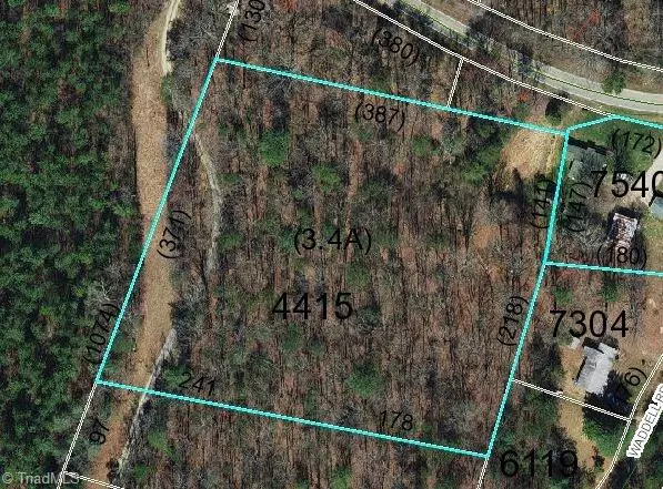 000 Poplar Springs RD, Roaring River, NC 28669