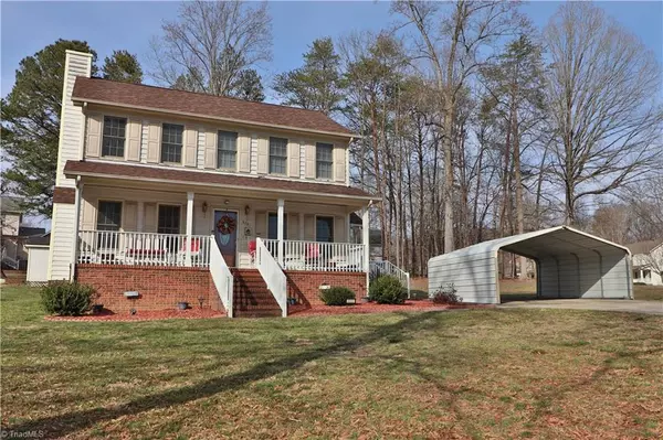 423 Sherwood CT, Eden, NC 27288