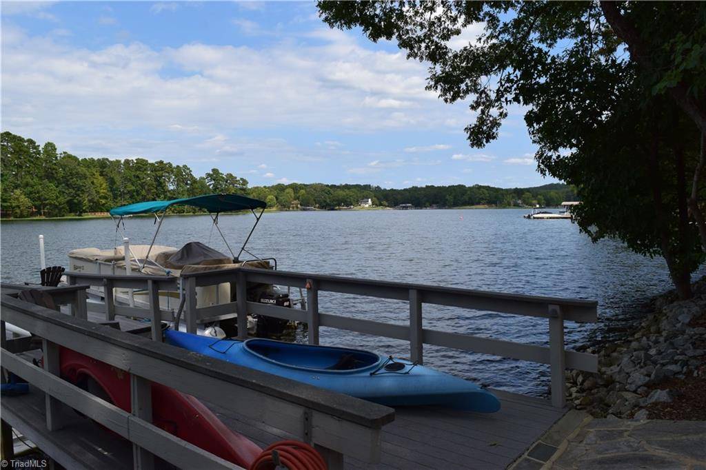New London, NC 28127,118 Canoe Landing