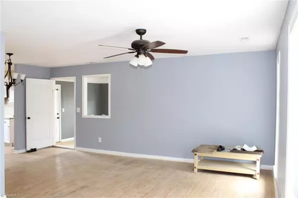 King, NC 27021,343 Weatherford DR