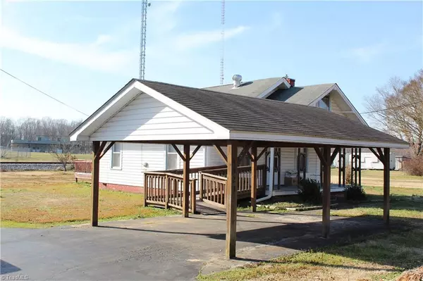 4523 US Highway 311, Sophia, NC 27350