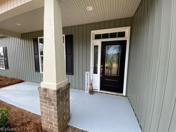 Tobaccoville, NC 27050,6840 Doral DR