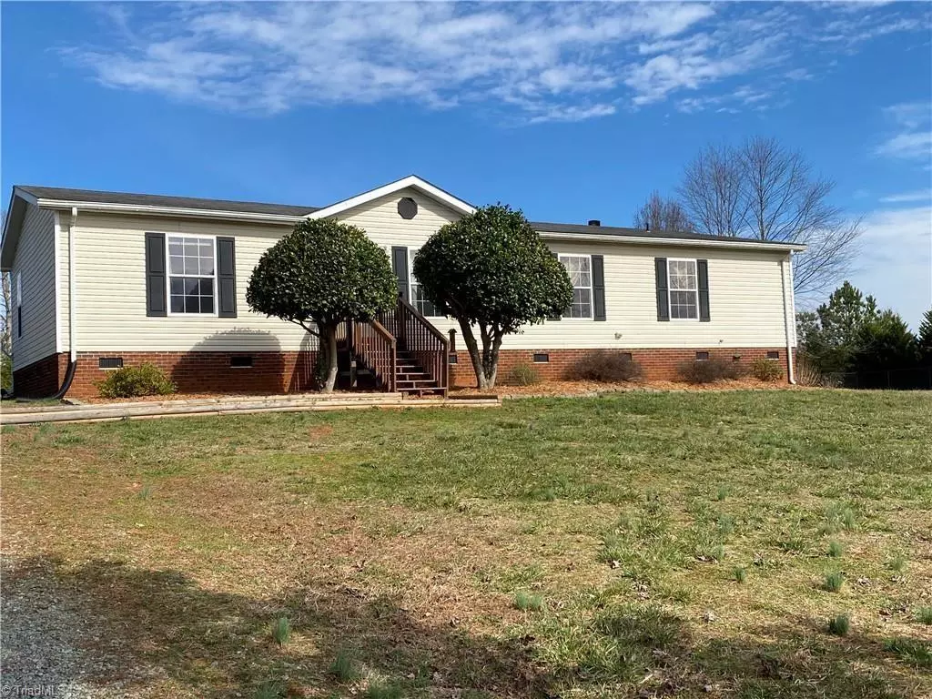 Snow Camp, NC 27349,6651 Oak Hollow DR