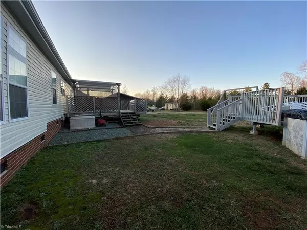 Snow Camp, NC 27349,6651 Oak Hollow DR