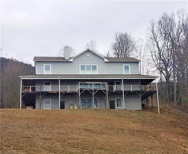 1235 Lowe Creek RD, Moravian Falls, NC 28654