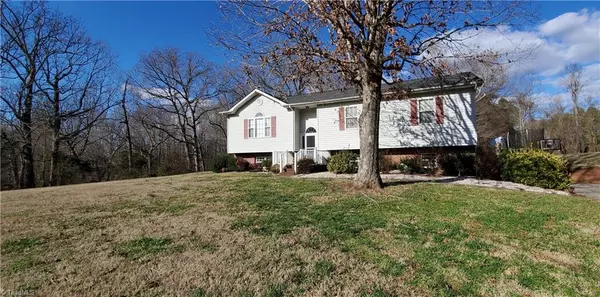 Mocksville, NC 27028,170 Boone Farm RD