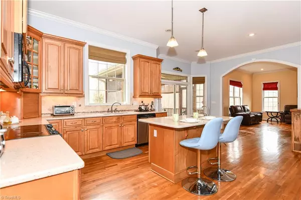 Oak Ridge, NC 27310,8202 Brittains Field RD