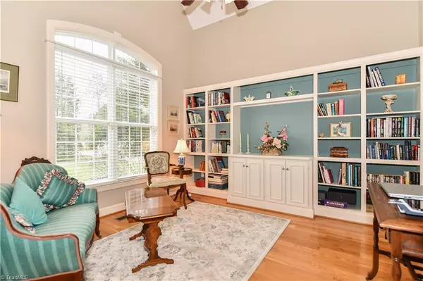 Summerfield, NC 27358,7041 Bronco LN