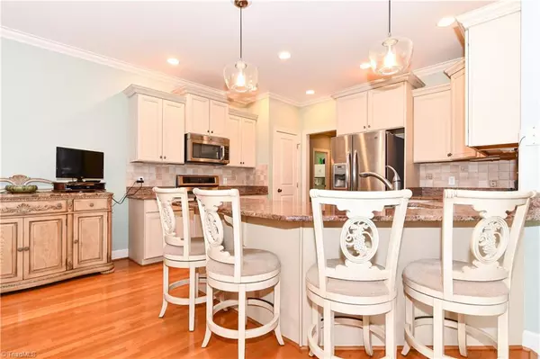 Summerfield, NC 27358,7041 Bronco LN