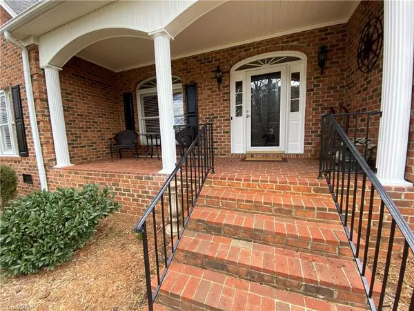 King, NC 27021,113 Windermere WAY