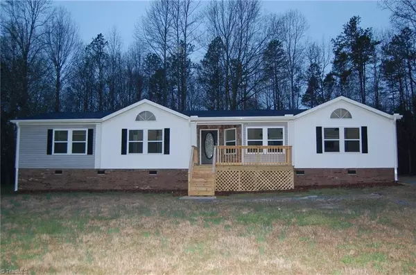 6479 Suits RD, Archdale, NC 27263