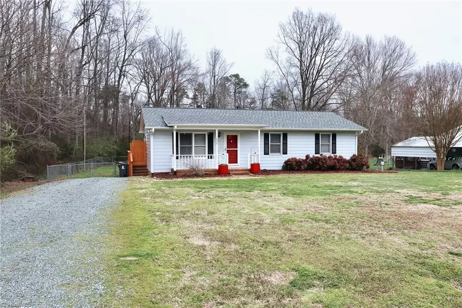 1804 Brier LN, Graham, NC 27253