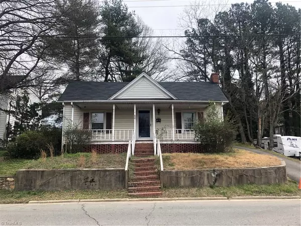 232 N Lamar ST, Roxboro, NC 27573