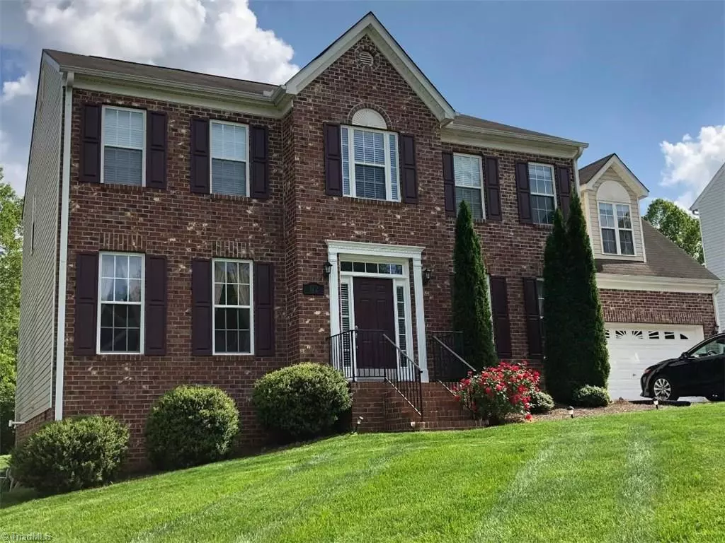 King, NC 27021,112 Oakmont LN