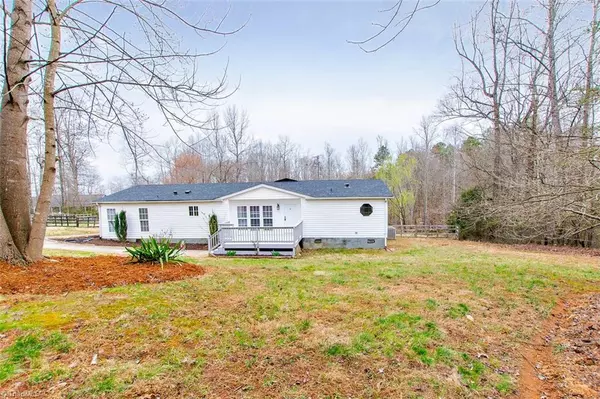 Pleasant Garden, NC 27313,6324 West CT