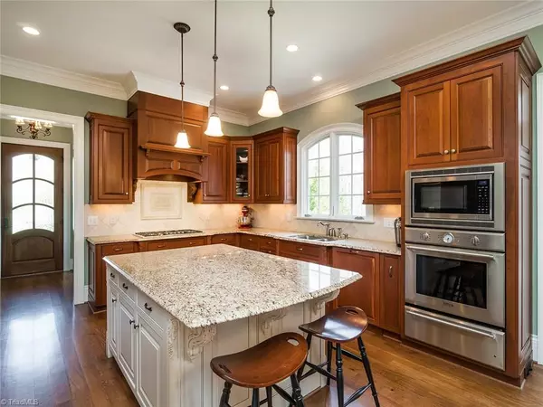 Summerfield, NC 27358,7010 Mustang CT