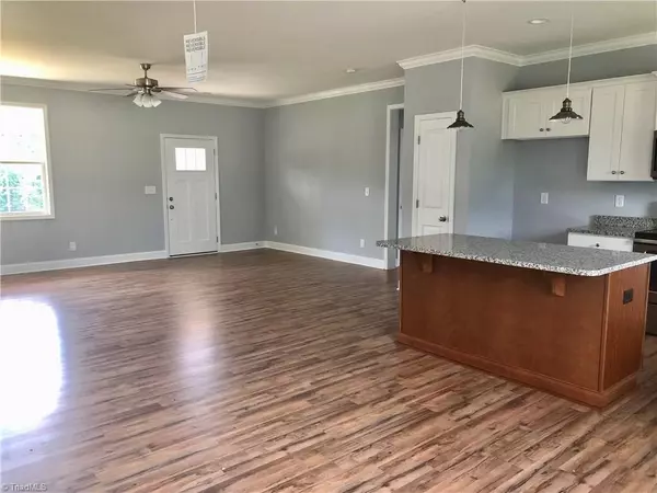 Mocksville, NC 27028,176 McCullough RD