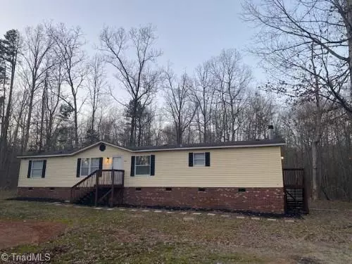 5367 Herrington Country RD, Ramseur, NC 27316