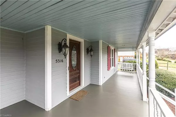 Clemmons, NC 27012,5316 Moss Creek LN