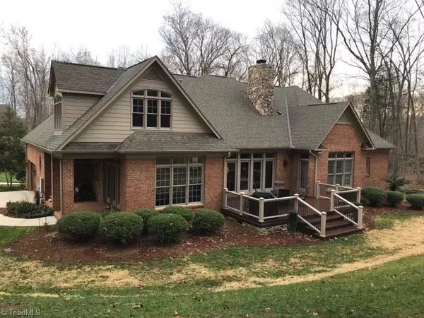 Oak Ridge, NC 27310,8521 Rosedale DR