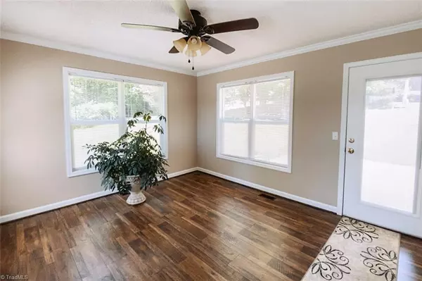 Mocksville, NC 27028,260 Ivy LN