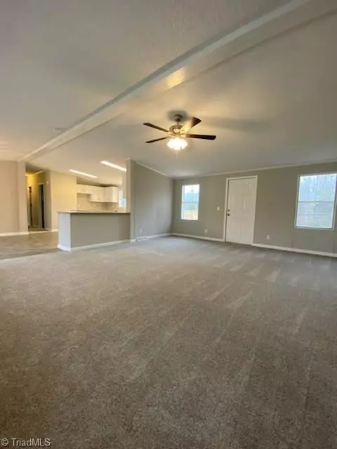 Stoneville, NC 27048,768 Comer RD