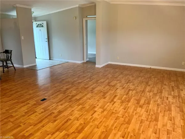 King, NC 27021,1247 William Fowler RD