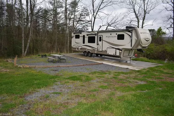 Traphill, NC 28685,648 Traphill Mill RD