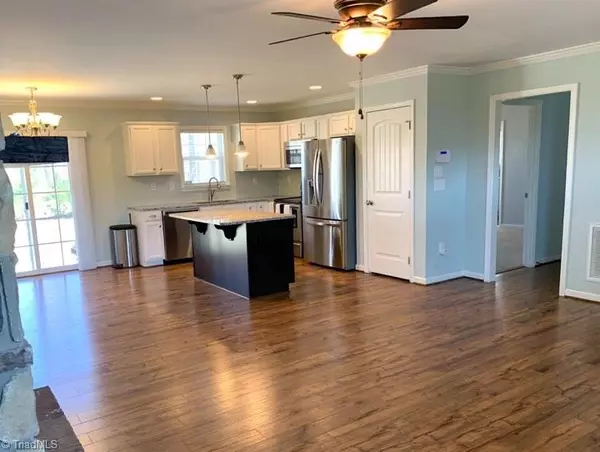 Stoneville, NC 27048,344 Price ST