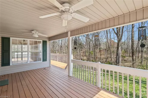 Summerfield, NC 27358,7521 Whitaker DR