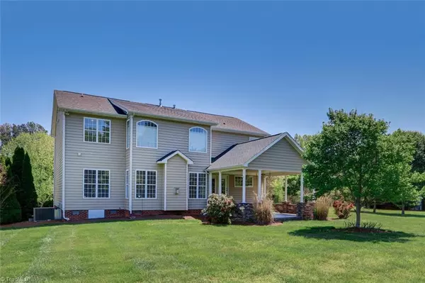 Oak Ridge, NC 27310,8302 Chartwell DR