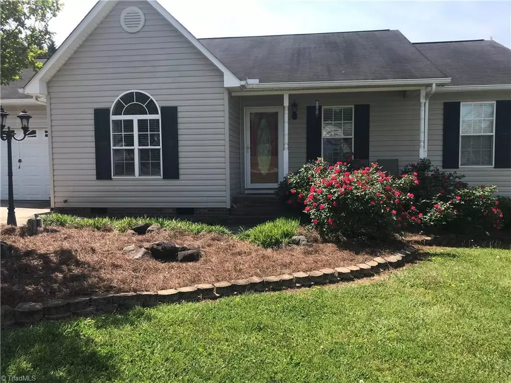 Mocksville, NC 27028,139 Cloister DR