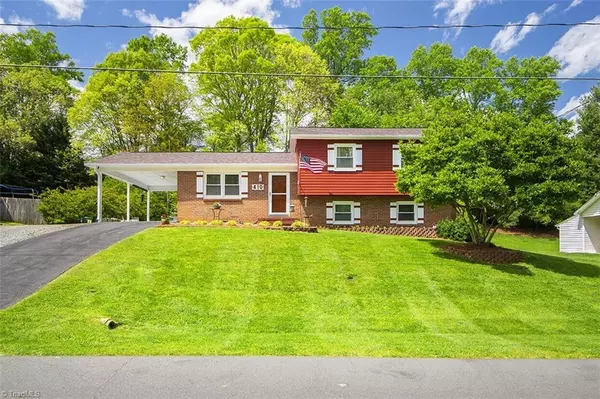 King, NC 27021,410 Merriweather DR