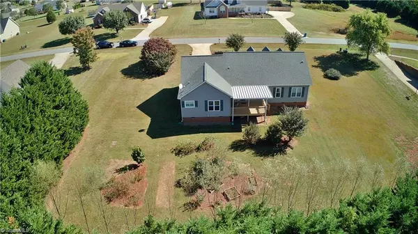 Mocksville, NC 27028,123 Cedarwood PL