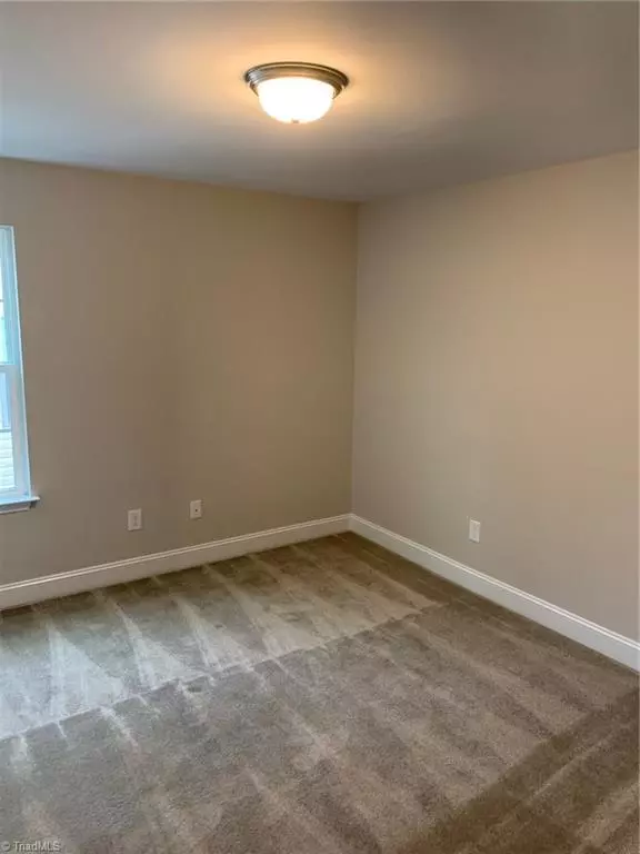 Colfax, NC 27235,5626 Edgartown ST #69