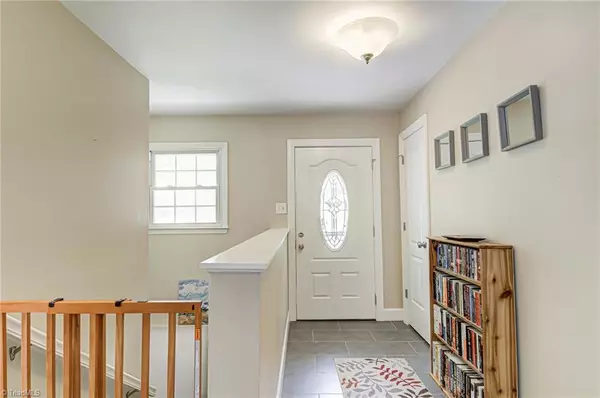 Greensboro, NC 27408,2712 Asbury TER