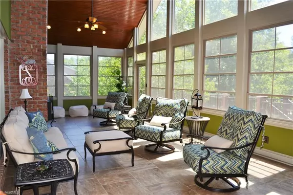 Oak Ridge, NC 27310,8237 Stafford Mill RD