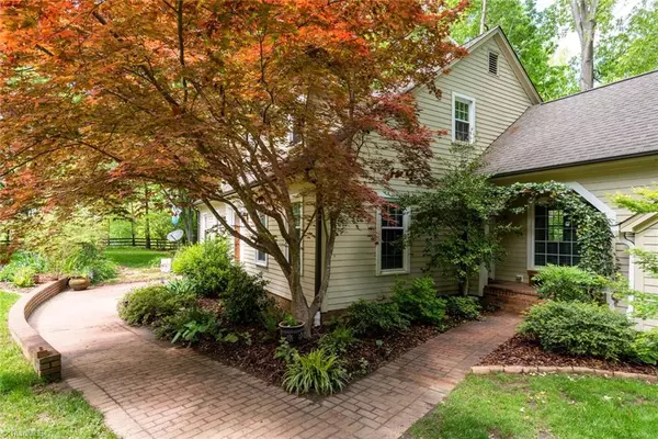 Oak Ridge, NC 27310,4572 Peeples RD