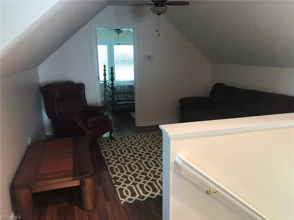 3046 Bass DR, Sherrills Ford, NC 28673