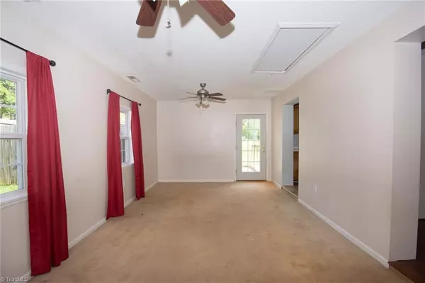 King, NC 27021,301 Mountainbrook DR