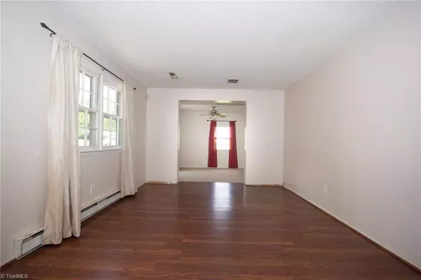 King, NC 27021,301 Mountainbrook DR