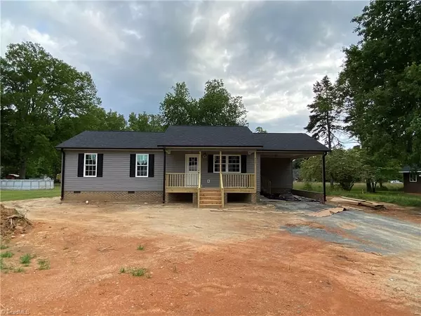 507 Eden TER, Archdale, NC 27263