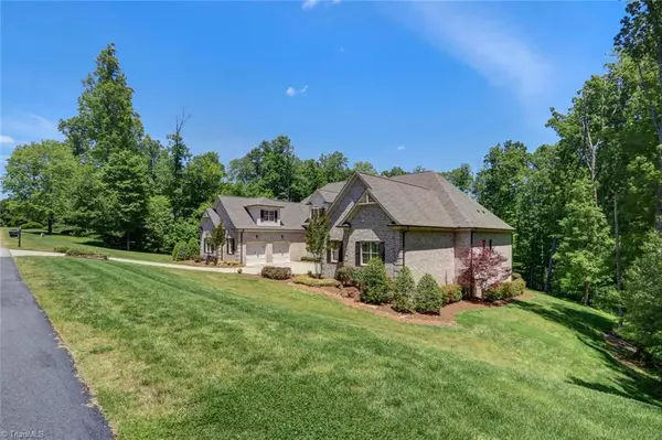 Summerfield, NC 27358,7104 Lake Henson DR